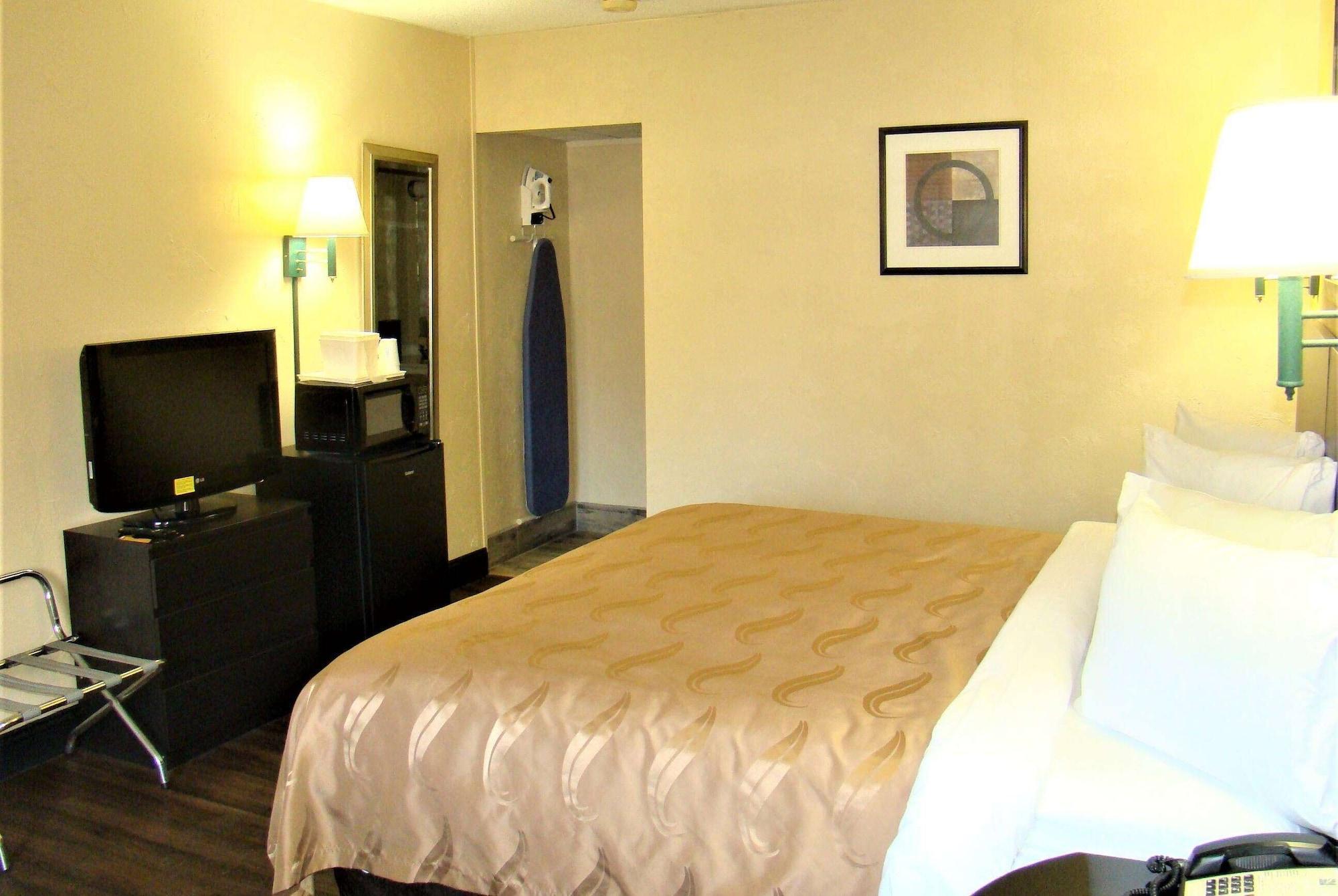 Hotel Baymont By Wyndham Front Royal Near Shenandoah National Park Exteriér fotografie